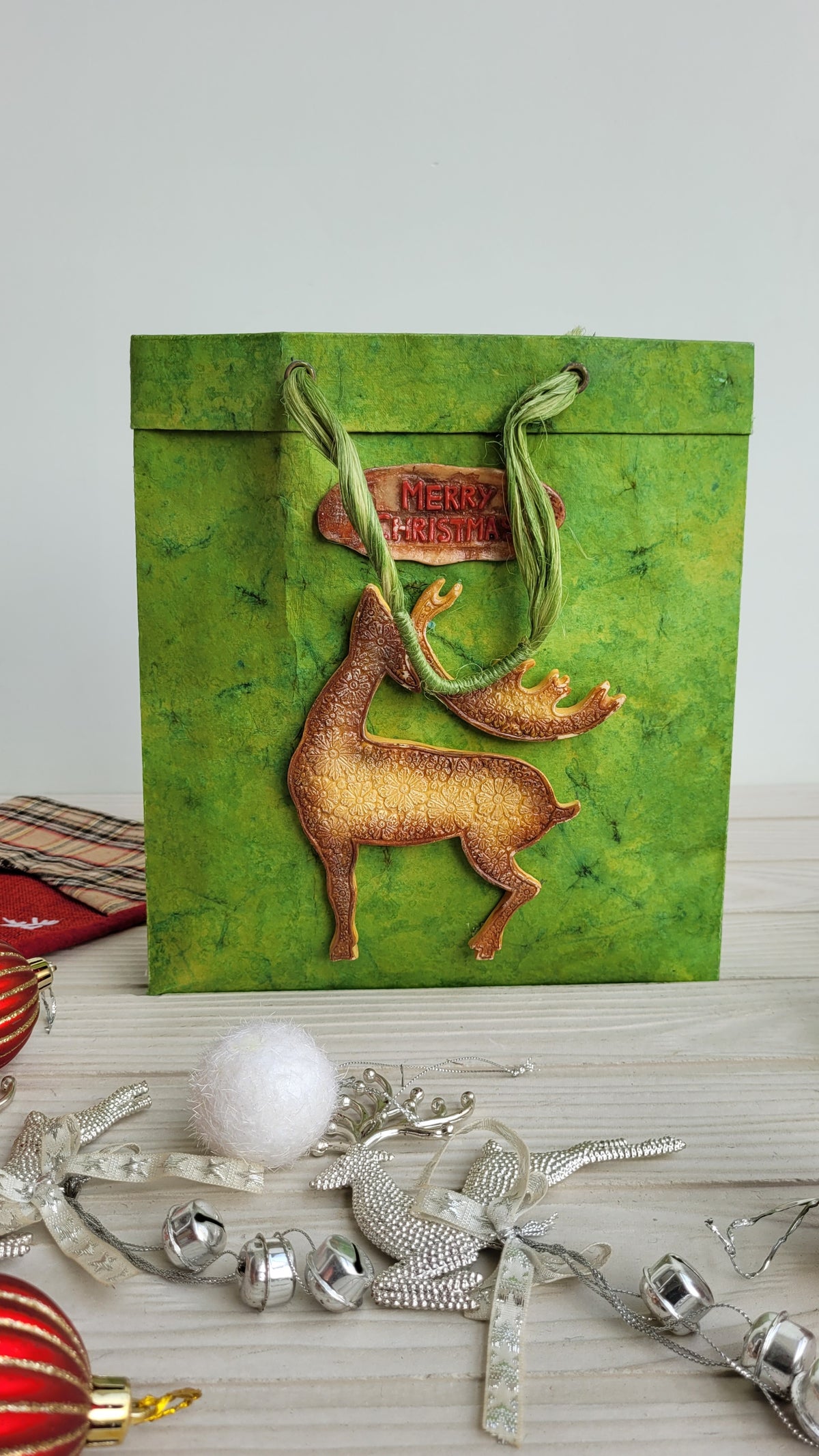 Reindeer Green Paper Bag