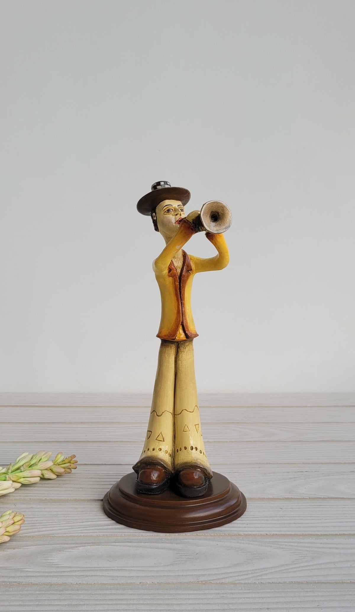 "Musical Quartet Statues  (Flute)"