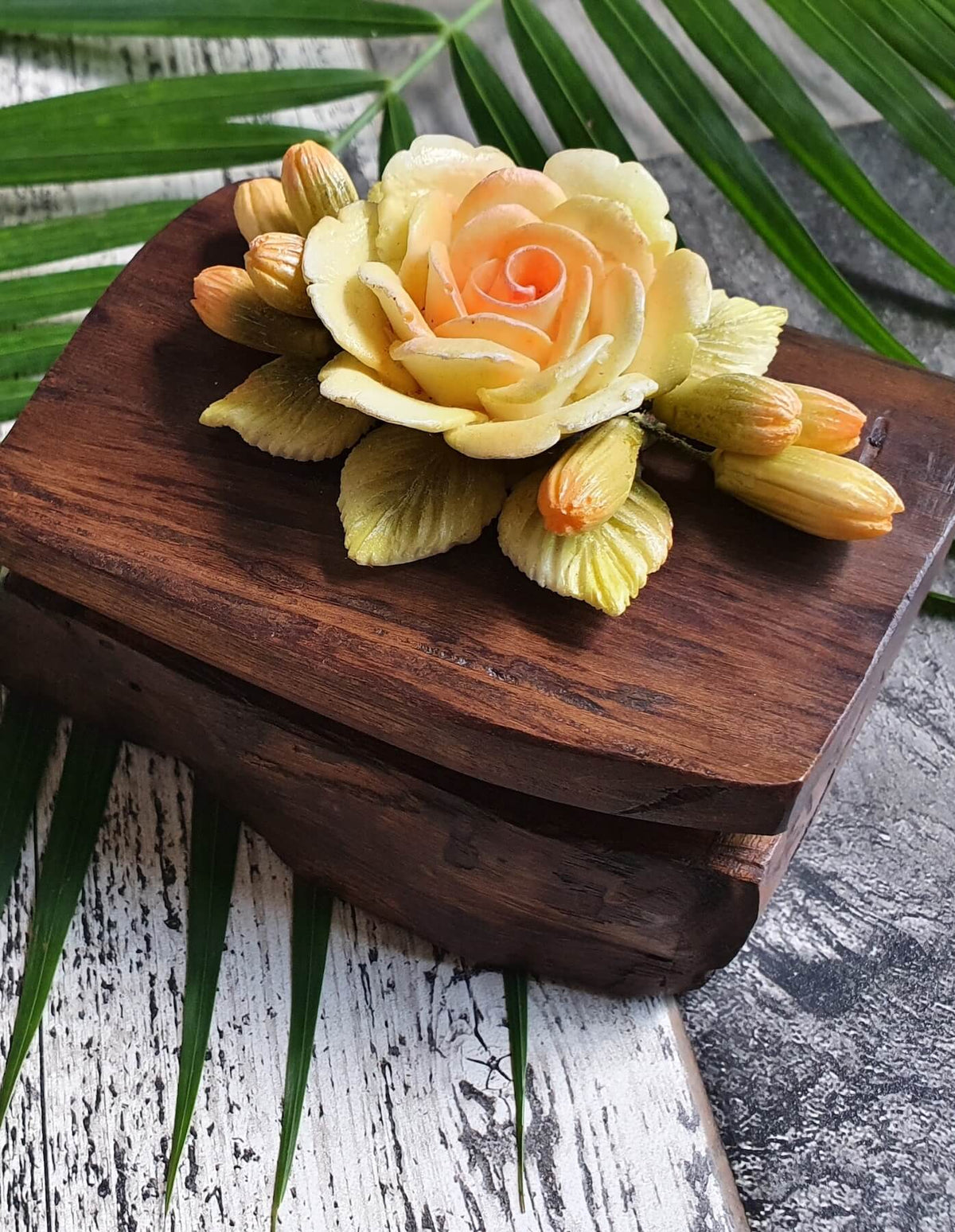 Floret-Wood Gift Box