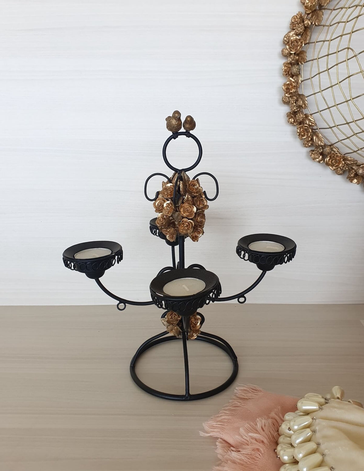 Rosy Perched Candle Holder (Black)