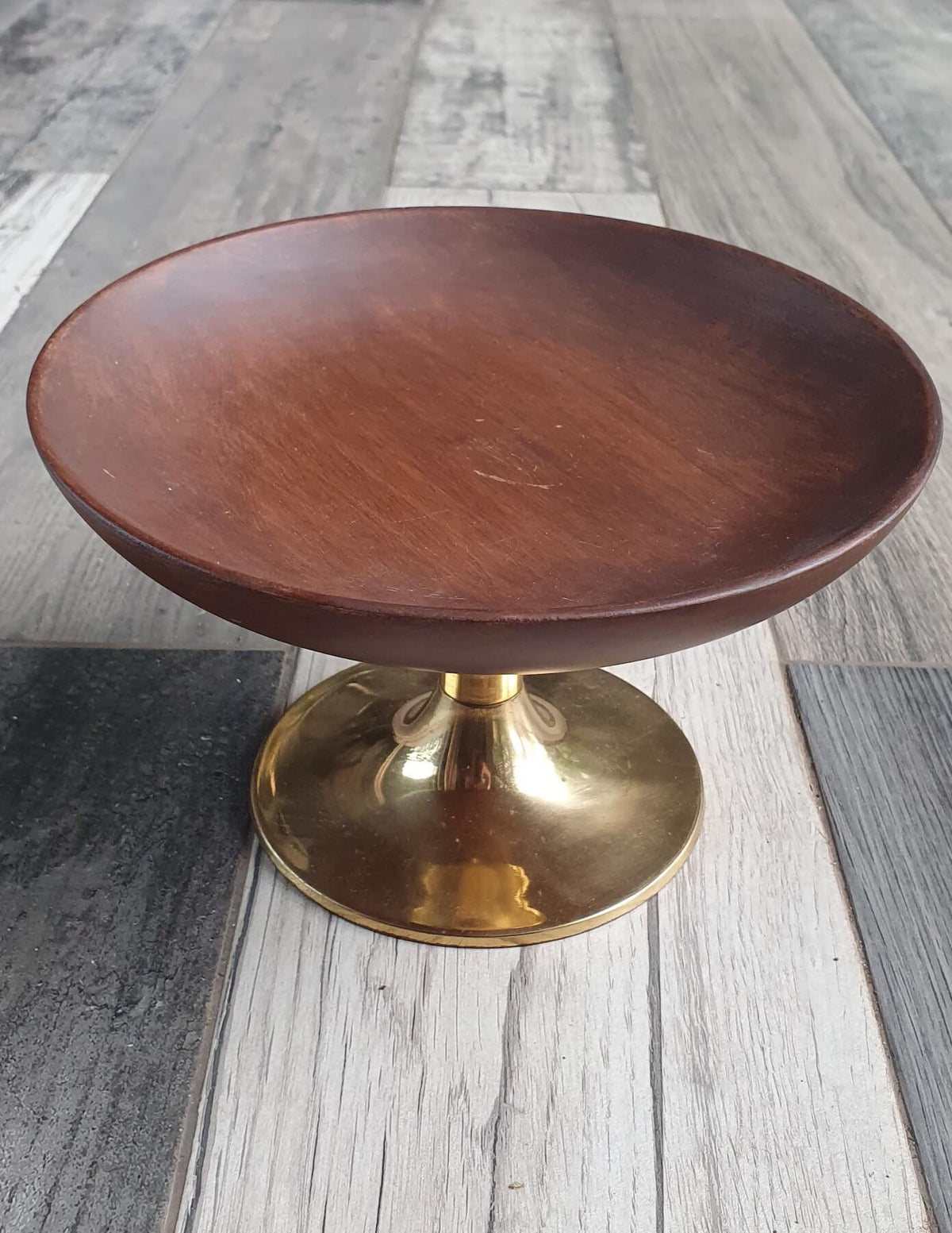 Golden Perched Cake Stand