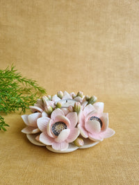 Multi-Lotus Bouquet Tealight Stand