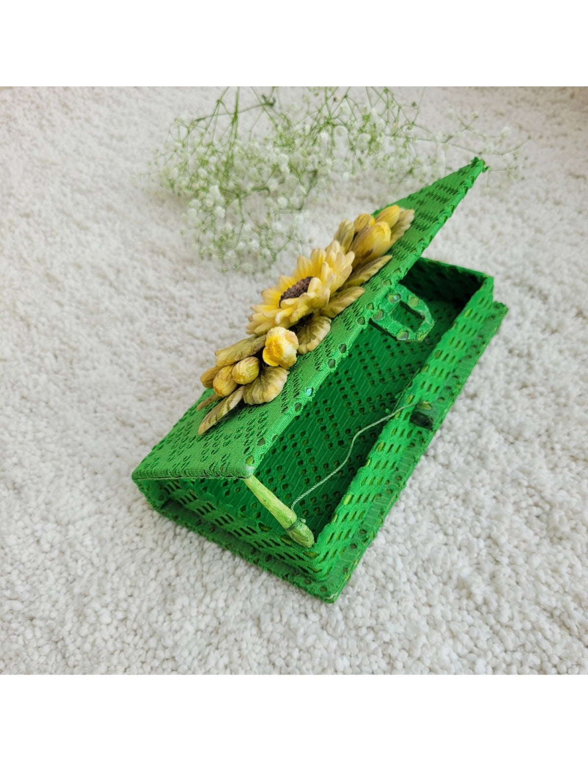 Nature's Delight Combo: Floret Tang Envelope Box and Pine Sunflower Gaddi Box